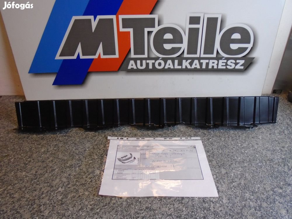 [GYÁRI ÚJ] BMW - Hátsó lökhárítóbetét (vonóhorgos) X3 F25 , X4 F26